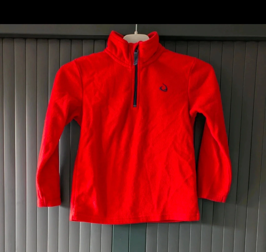 Pull polaire taille 5-6 ans